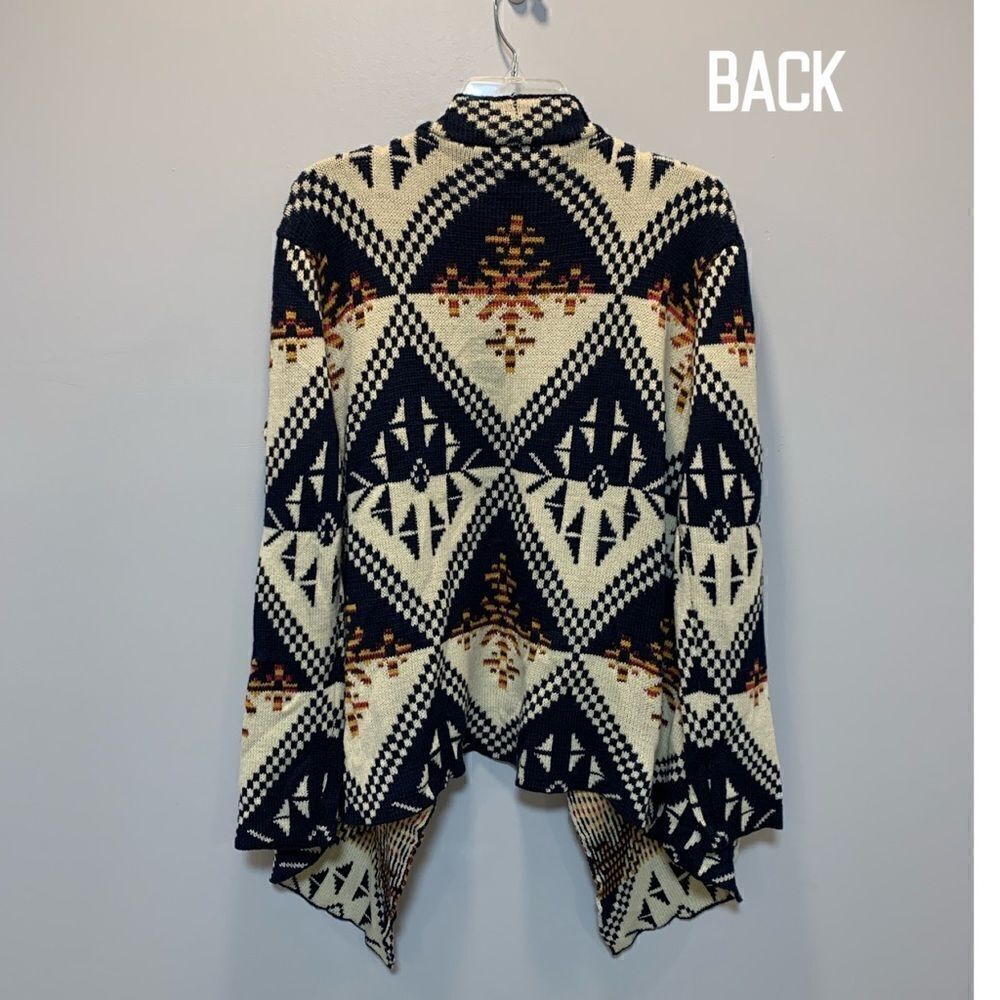 NWT Icy Fashion Sweaters Aztec Print Open Cardigan size M - Picture 10 of 12